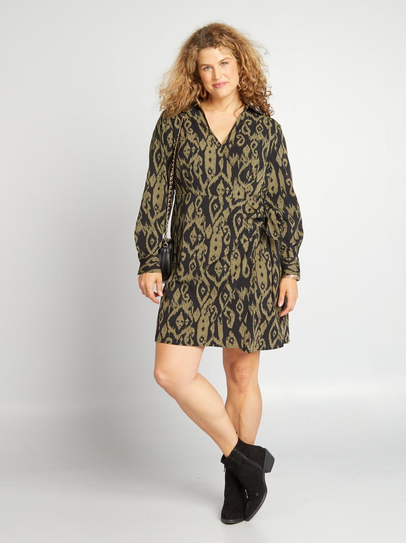 Robe cache-cœur avec imprimé fantaisie Kaki ikat - Kiabi