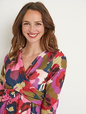 Robe cache-coeur courte imprimée manches 3/4