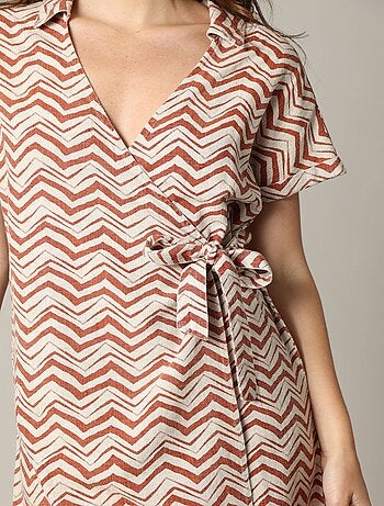 Robe cache-coeur ethnique en viscose slub à motifs géométriques 'Deeluxe'