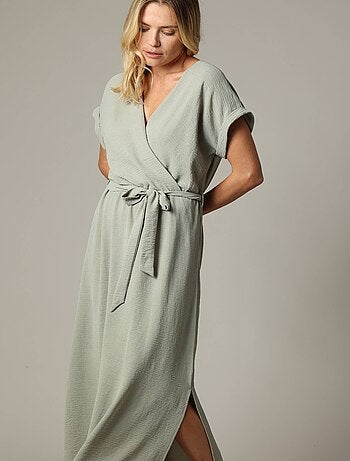 Robe casual unie à manches courtes et au col cache-cœur 'Deeluxe'