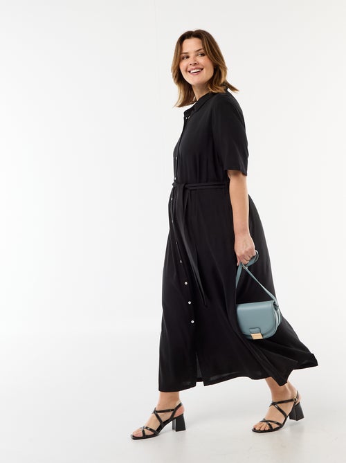 Robe chemise à manches courtes avec ceinture à la taille - Kiabi Robe chemise à manches courtes avec ceinture à la taille - Kiabi