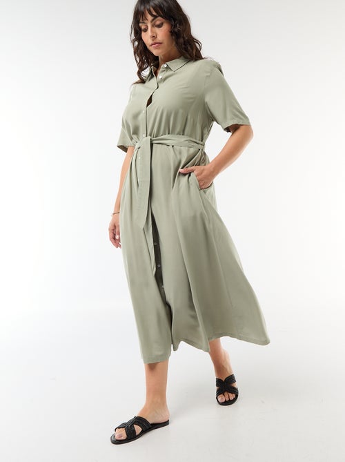 Robe chemise à manches courtes avec ceinture à la taille - Kiabi