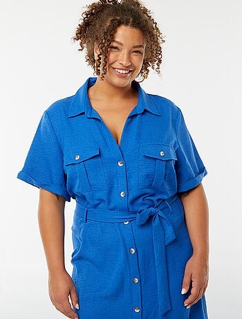 Robe chemise coupe midi manches courtes avec ceinture