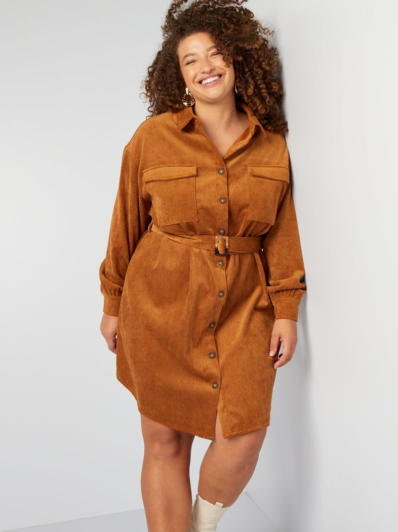Robe chemise en velours côtelé Marron - Kiabi