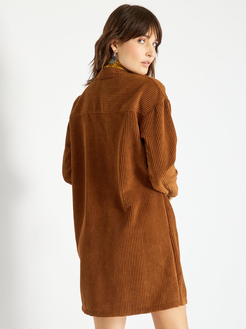 Robe chemise en velours Marron - Kiabi