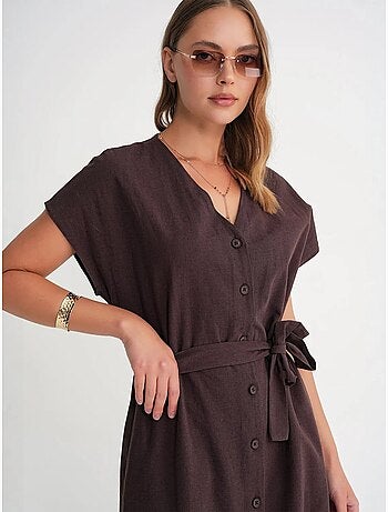 Robe chemise mi-longue avec fermeture à nouer et détails accessoires mixray