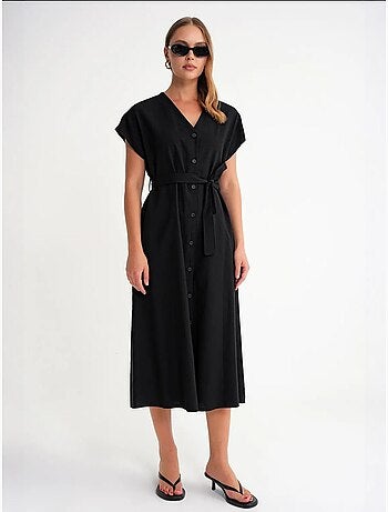 Robe chemise mi-longue avec fermeture à nouer et détails accessoires mixray