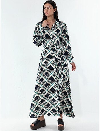 Robe chemise midi à carreaux avec fermeture boutonnée bdart