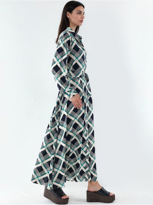 Robe chemise midi à carreaux avec fermeture boutonnée bdart - Kiabi Robe chemise midi à carreaux avec fermeture boutonnée bdart - Kiabi