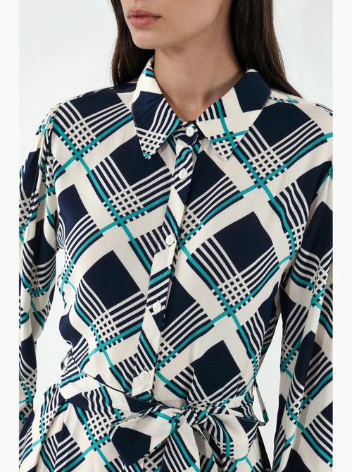 Robe chemise midi à carreaux avec fermeture boutonnée bdart - Kiabi Robe chemise midi à carreaux avec fermeture boutonnée bdart - Kiabi