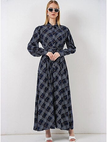 Robe chemise midi à carreaux avec fermeture boutonnée bdart