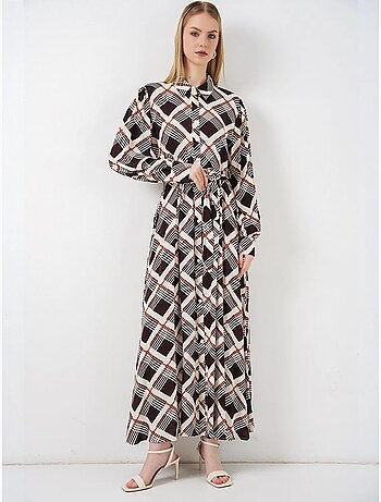 Robe chemise midi à carreaux avec fermeture boutonnée bdart