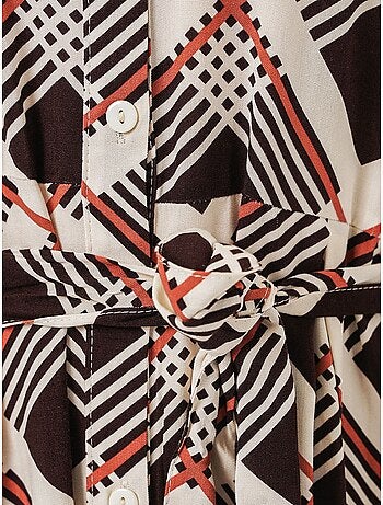 Robe chemise midi à carreaux avec fermeture boutonnée bdart