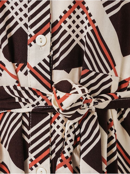 Robe chemise midi à carreaux avec fermeture boutonnée bdart - Kiabi Robe chemise midi à carreaux avec fermeture boutonnée bdart - Kiabi