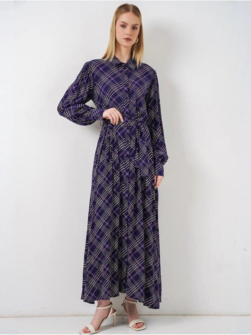 Robe chemise midi à carreaux avec fermeture boutonnée bdart - Kiabi Robe chemise midi à carreaux avec fermeture boutonnée bdart - Kiabi