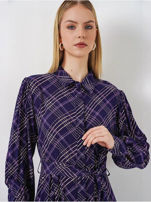 Robe chemise midi à carreaux avec fermeture boutonnée bdart - Kiabi Robe chemise midi à carreaux avec fermeture boutonnée bdart - Kiabi