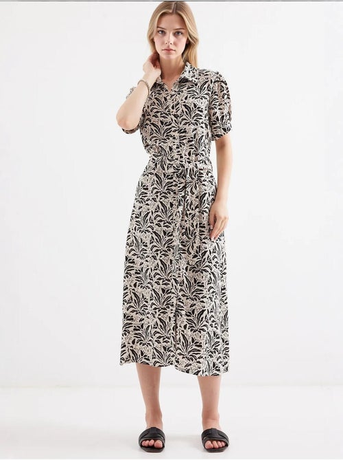Robe-chemise midi à imprimé zèbre et ceinture bdart - Kiabi Robe-chemise midi à imprimé zèbre et ceinture bdart - Kiabi