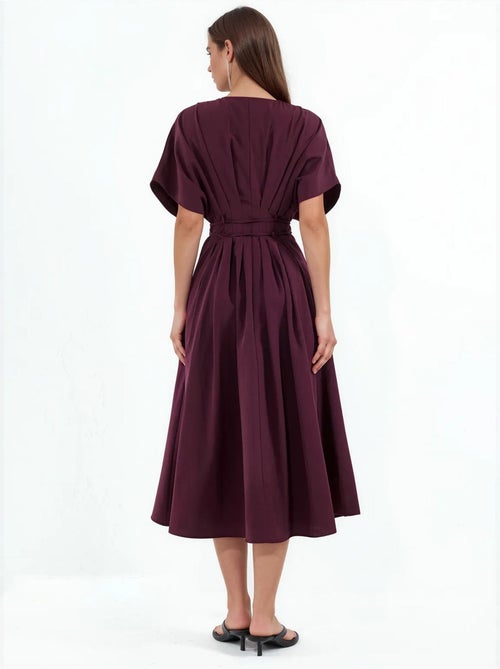 Robe chemise midi décontractée à col en v busem - Kiabi Robe chemise midi décontractée à col en v busem - Kiabi