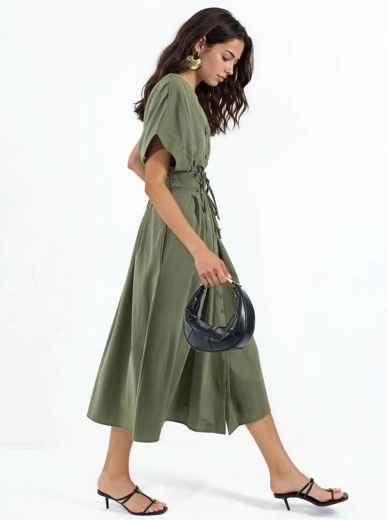 Robe chemise midi décontractée à col en v busem Vert kaki - Kiabi