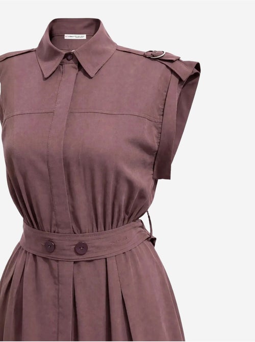 Robe chemise midi trapèze texturée avec ceinture mixray - Kiabi Robe chemise midi trapèze texturée avec ceinture mixray - Kiabi