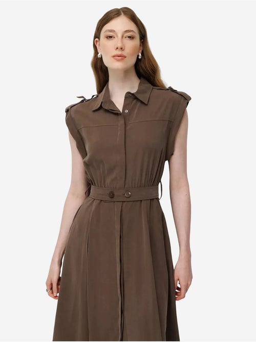 Robe chemise midi trapèze texturée avec ceinture mixray - Kiabi