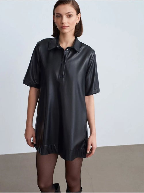Robe-chemise mini ample en simili cuir dilvin - Kiabi Robe-chemise mini ample en simili cuir dilvin - Kiabi