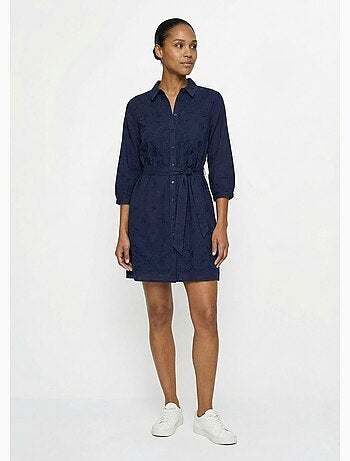 Robe chemisier col V, brodée feuillage