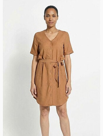 Robe chemisier col V, brodée feuillage