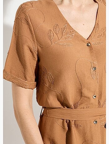Robe chemisier col V, brodée feuillage