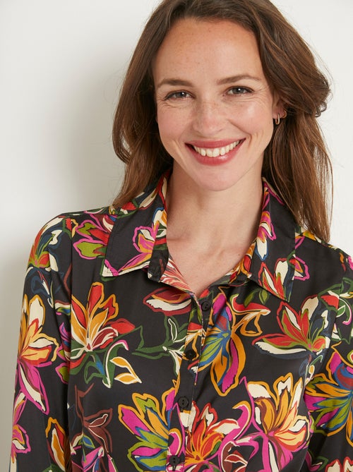 Robe chemisier courte satin fleuri manches longues - Kiabi