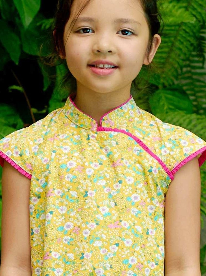 Robe Chinoise  Liberty  à Col Mao  ANNAM - La Faute à Voltaire Jaune - Kiabi