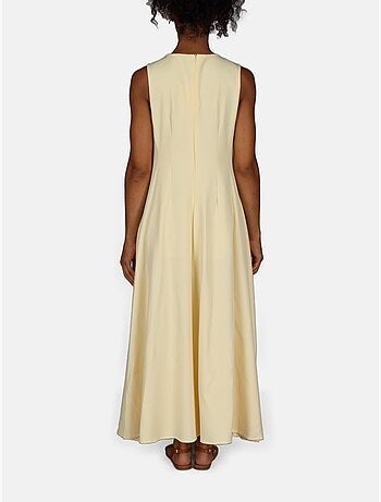 Robe col arrondi