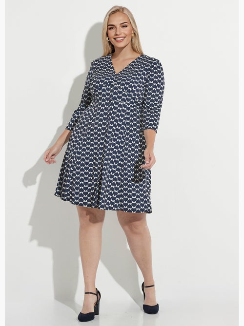 Robe col v boutonné fluide coeurs - afibel - Kiabi Robe col v boutonné fluide coeurs - afibel - Kiabi