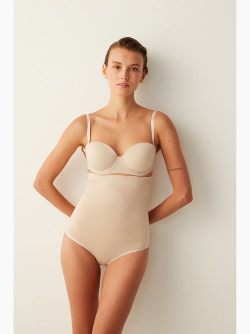 Robe corset gainante sans coutures penti - Kiabi Robe corset gainante sans coutures penti - Kiabi