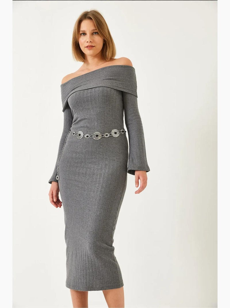 Robe côtelée à manches évasées et col madonna de bianco lucci Gris foncé - Kiabi