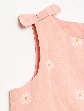 Robe coupe évasée sans manches