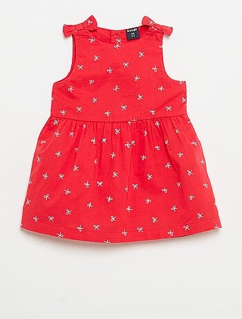 Robe coupe évasée sans manches