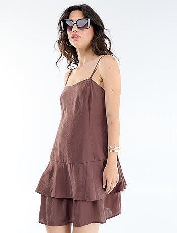 Robe courte à bretelles