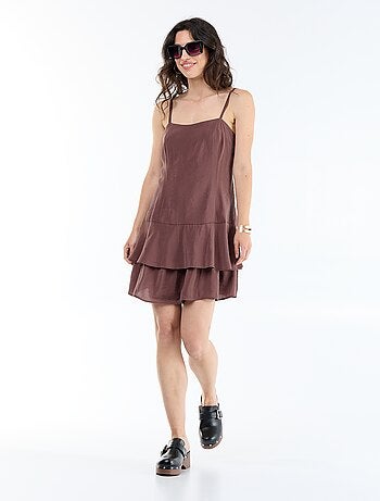 Robe courte à bretelles