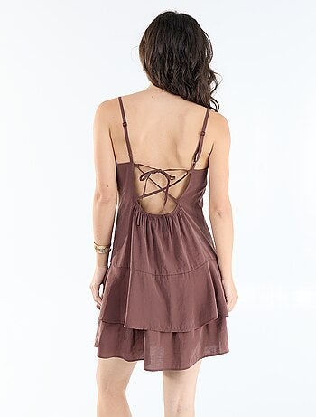 Robe courte à bretelles