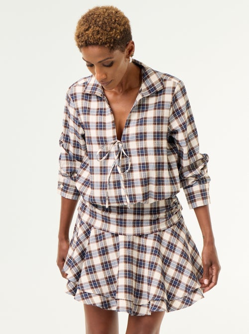 Robe courte à carreaux avec col chemise - Kiabi Robe courte à carreaux avec col chemise - Kiabi