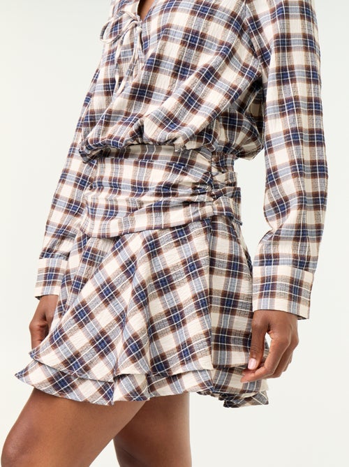 Robe courte à carreaux avec col chemise - Kiabi Robe courte à carreaux avec col chemise - Kiabi