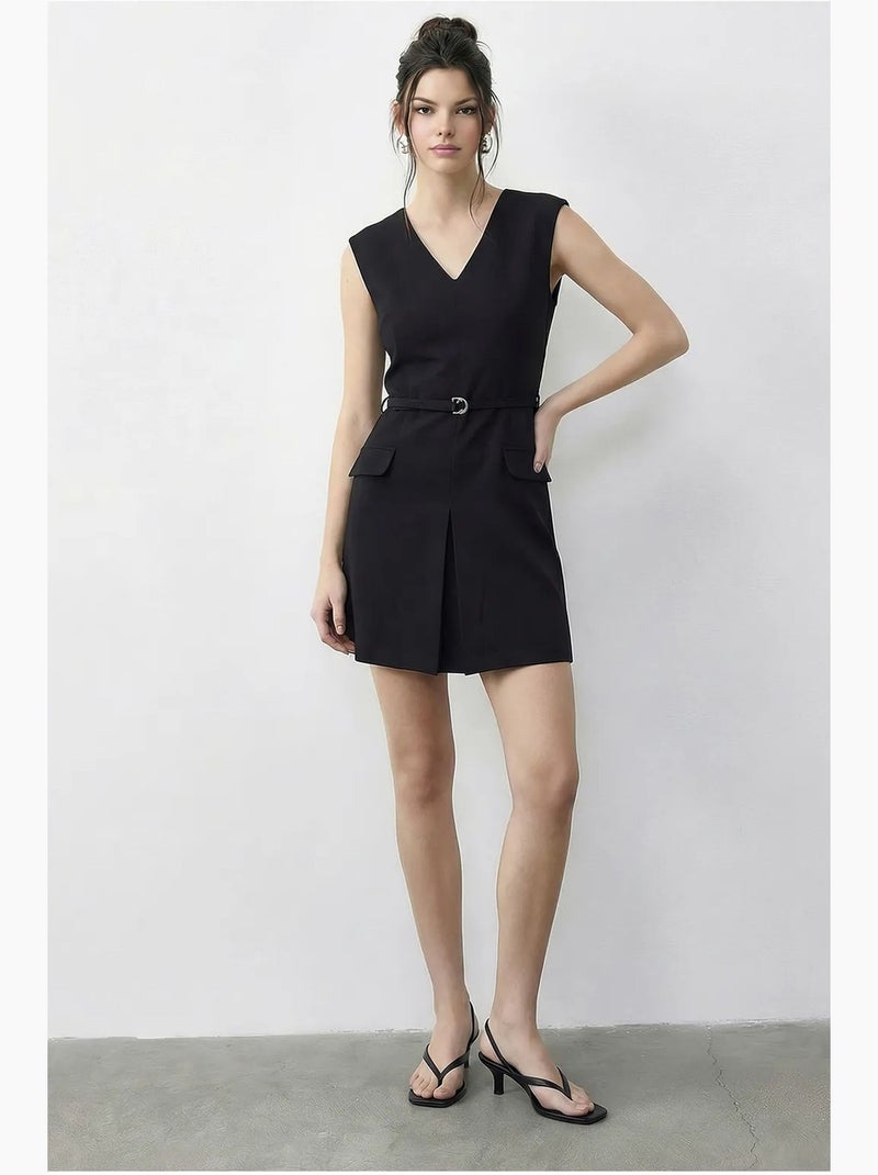 Robe courte à ceinture et col en v lucci Noir - Kiabi