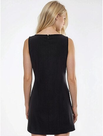 Robe courte à col bateau et fermeture éclair