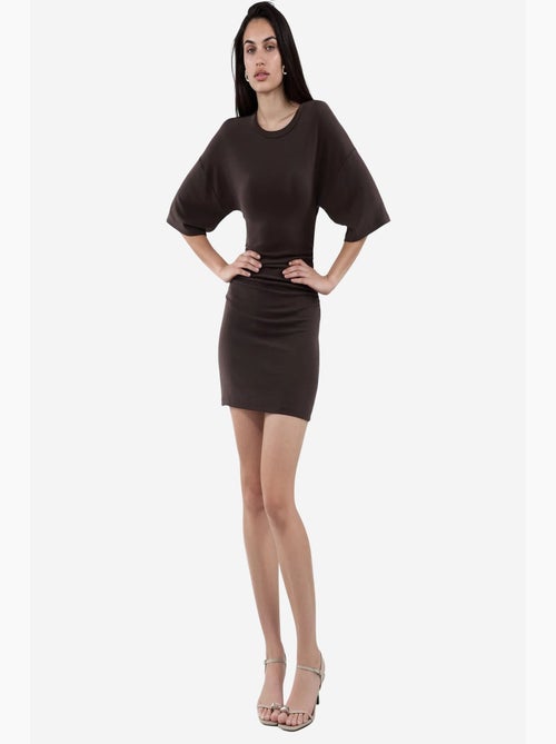 Robe courte à col rond avec fronces busem - Kiabi Robe courte à col rond avec fronces busem - Kiabi
