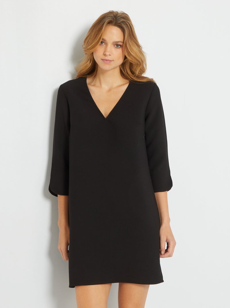 Robe courte à col V noir - Kiabi