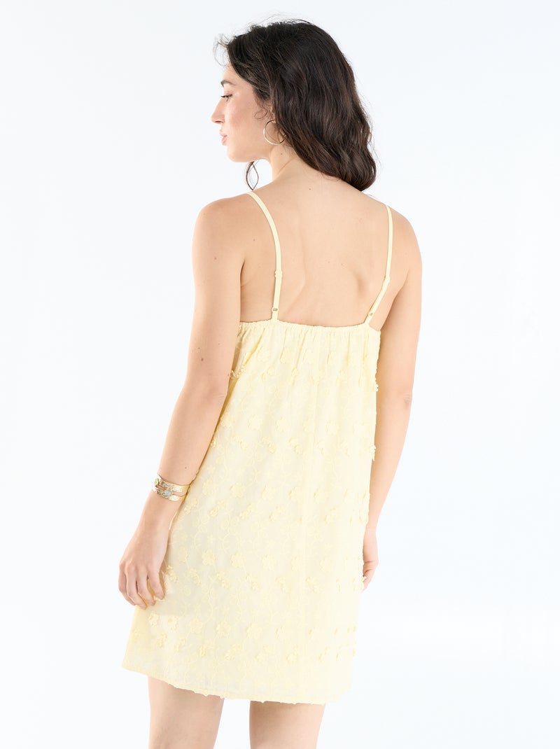 Robe courte à fines bretelles avec broderies all-over Jaune - Kiabi