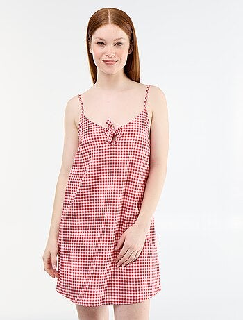 Robe courte à fines bretelles réglables