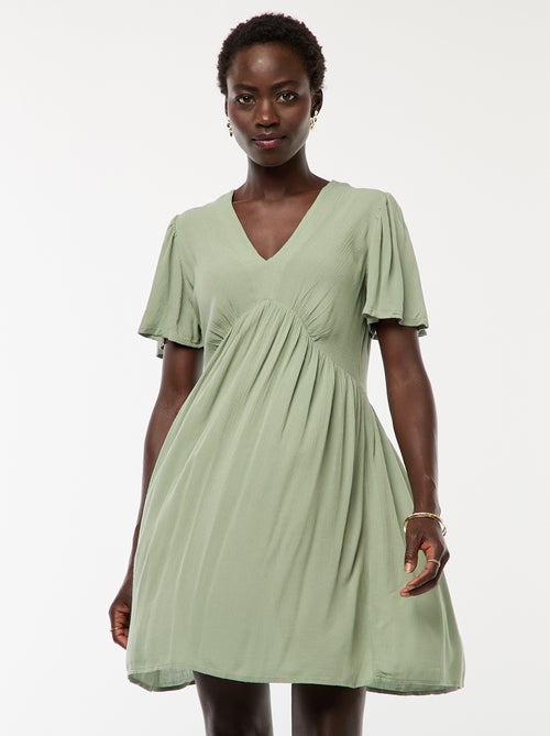 Robe courte à manches courtes avec base volantée - Kiabi