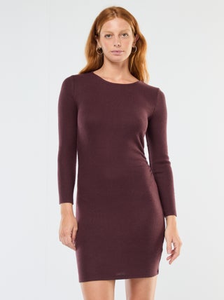 Robe courte à manches longues en maille doudou